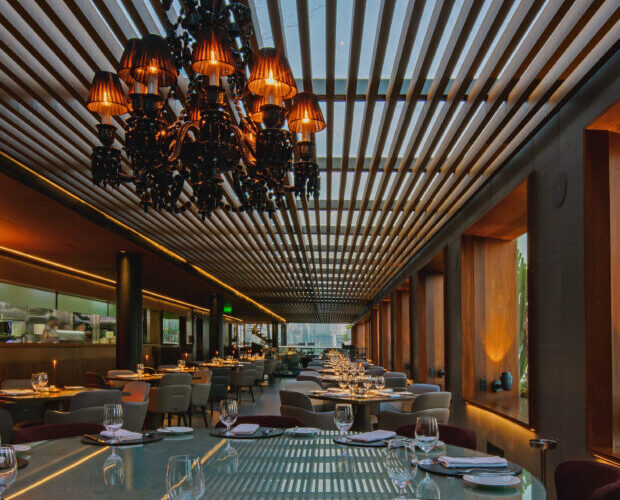 Celebre o aniversário de São Paulo em grande estilo: 9 restaurantes com vista incrível na cidade