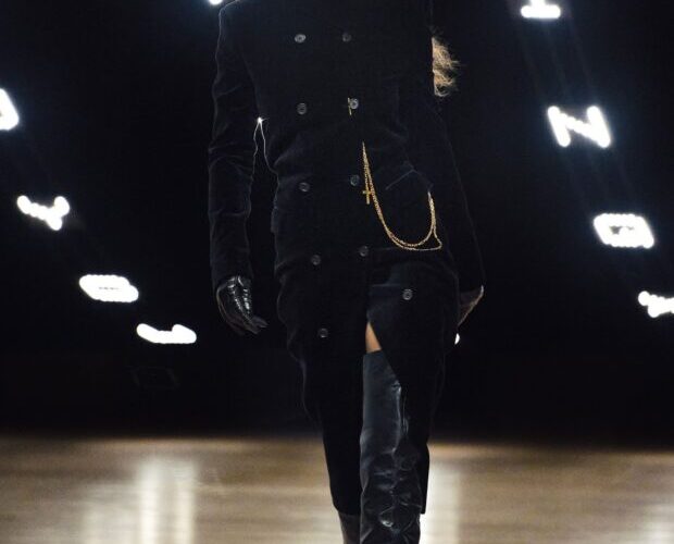 Fashion Week de Nova York: Khaite apresenta coleção de inverno para 2026