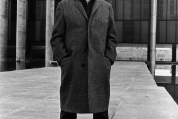 “Desvendando Oscar Niemeyer: 3 livros essenciais para compreender seu legado”