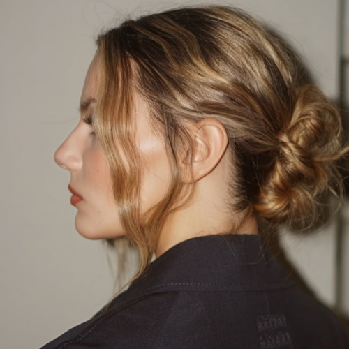 7 sugestões de penteados práticos para cabelos ondulados