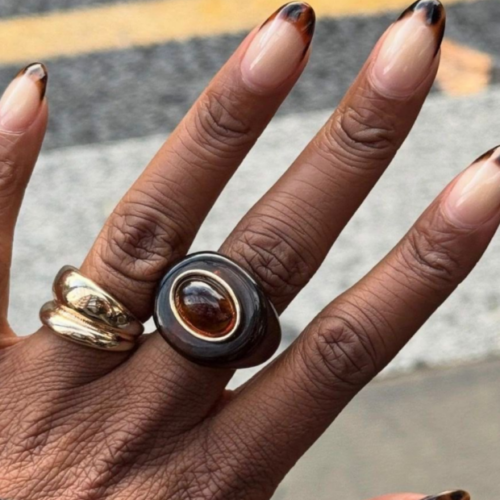 Unhas elegantes e delicadas: 7 ideias para arrasar no salão da próxima vez