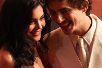 Dupla dinâmica da moda: os casais mais estilosos do tapete vermelho do Oscar 2026