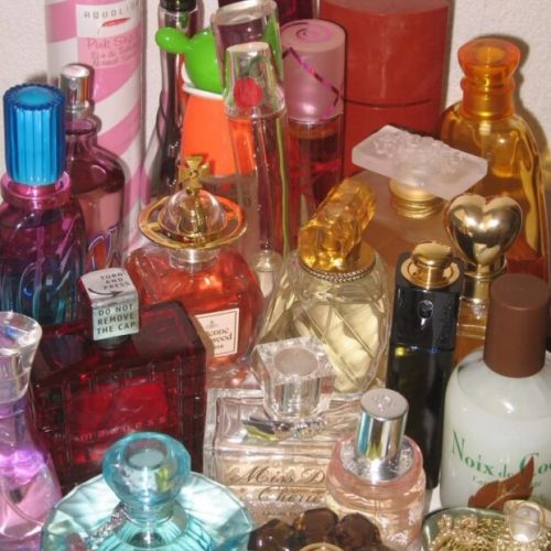 Os perfumes mais amados pelos redatores da revista ELLE Brasil
