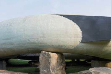 Desvende as espetaculares criações de Smiljan Radić Clarke, ganhador do Prêmio Pritzker de Arquitetura de 2026