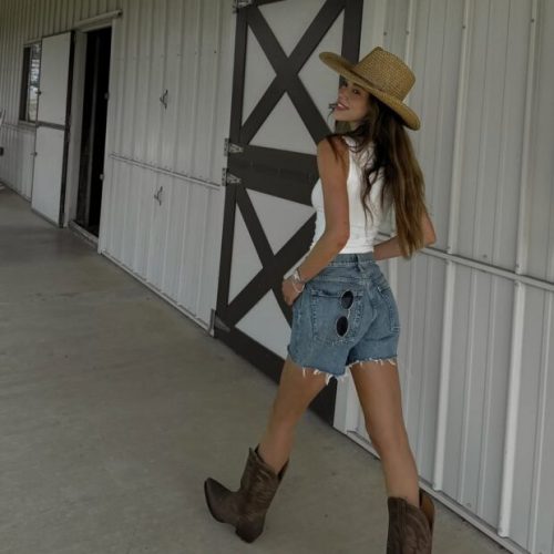 5 dicas para combinar a bota texana feminina ao estilo country