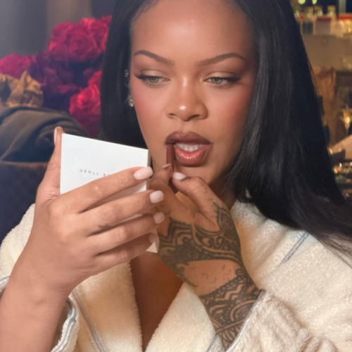 Confira 9 sugestões de maquiagem simples para experimentar neste final de semana.