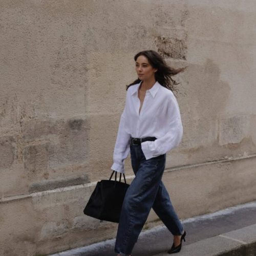 Da descontração à elegância: 5 maneiras de estilizar a calça jeans barrel nesta estação
