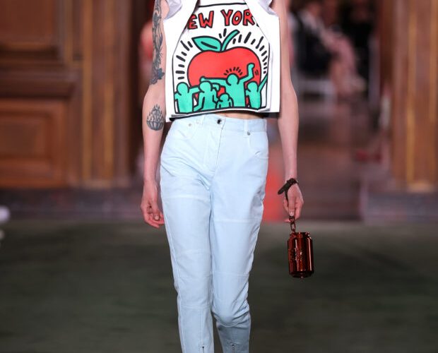 Navegando no Estilo: Louis Vuitton Revela sua Coleção de Cruzeiro para 2027