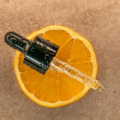 Vitamina C: dicas para selecionar a ideal para sua rotina de cuidados com a pele