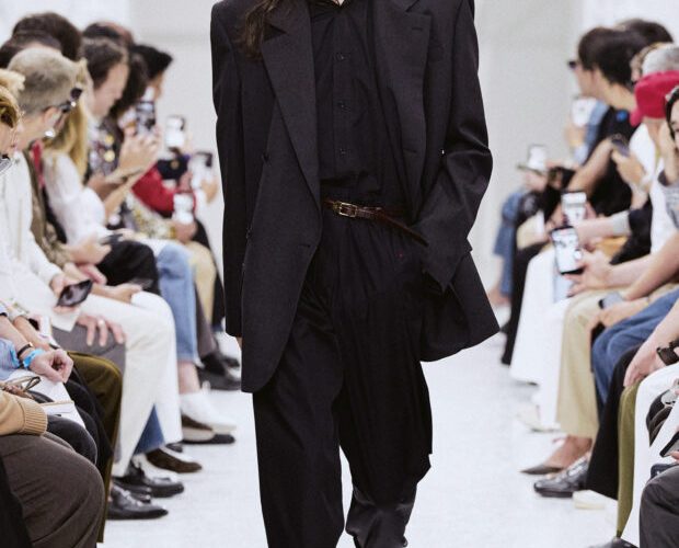 Celine apresenta sua coleção masculina para o verão de 2027