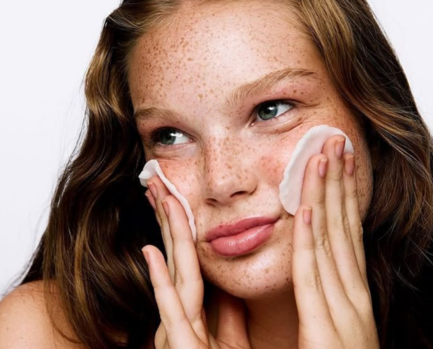 Água Micelar: Guia Prático de Dermatologista para Uso e Seleção Eficazes