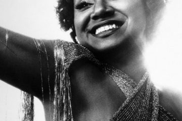 Alcione em Foco: A Exposição que Celebra a Jornada da Diva Brasileira