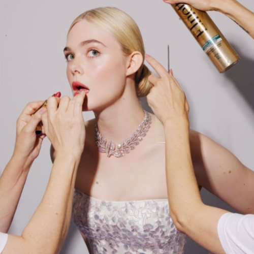 Estilos de Cabelo para Madrinhas: 9 Sugestões que Resistirão ao Longo da Celebração
