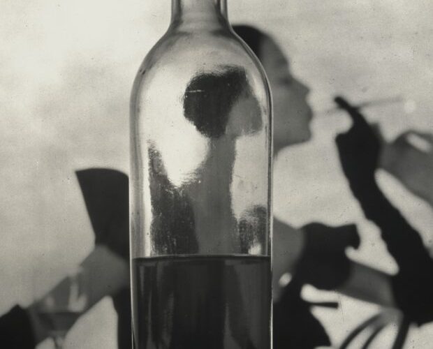 Exposição em Paris destaca a icônica fotografia de moda de Irving Penn